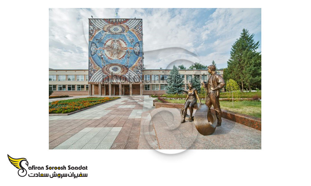 نمای دانشگاه فنی ملی اوکراین مرکزی